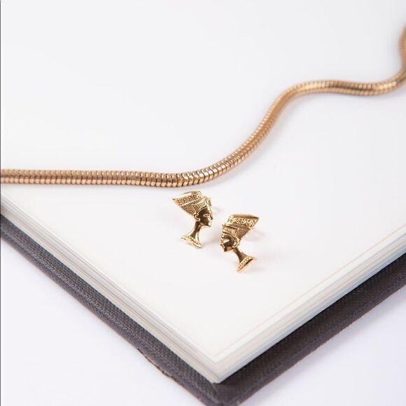 14k real gold Nefertiti Egyptian queen earring - Picture 2 of 8